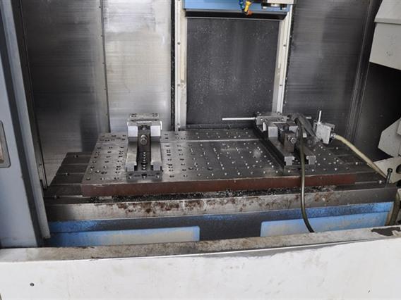 Mazak VTC20B X: 1120 - Y: 510 - Z: 510mm