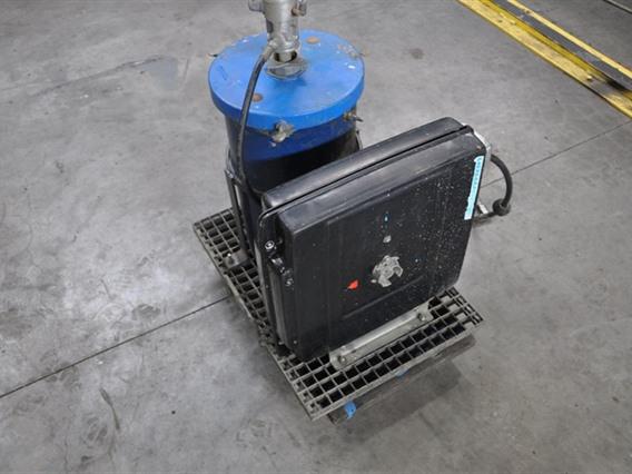 Nedermann pneumatic grease pump