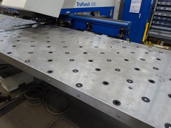 Trumpf TruPunch 1000 medium format