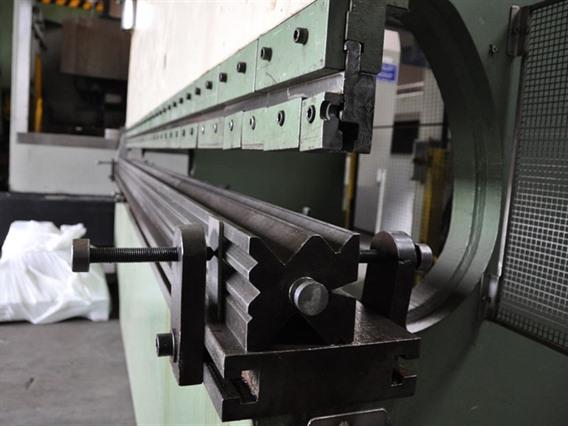 LVD PPC 300 ton x 4100 mm