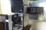 Deltronic DH400 profile projector