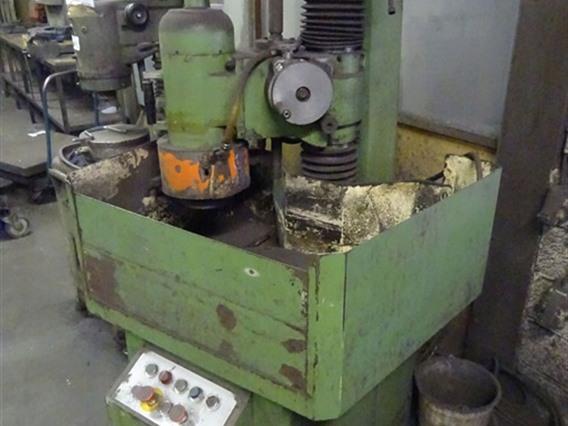 VAM 400R/V punch/tool grinder