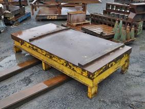 Work table 2000 x 4010 mm, Bancs & Taques de soudure