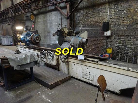 Berco crankshaftgrinder Ø 850 x 3200 mm