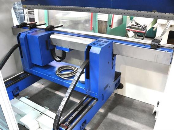 Trumpf TrumaBend V130 130 ton x 3060 mm CNC