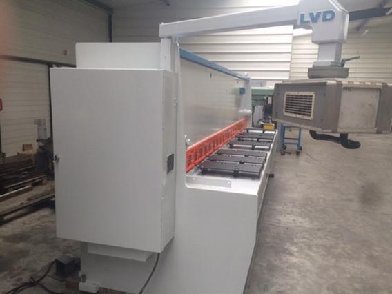 LVD HST-E 4100 x 6 mm CNC