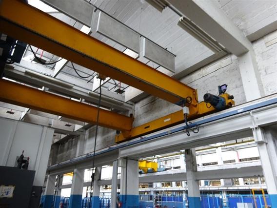 Demag 8 ton x 9900 mm