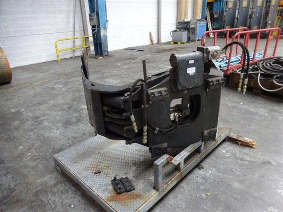 Forklift attachment Kaup roll clamp