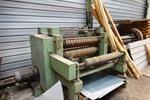 Eichener straightening corrugated plates