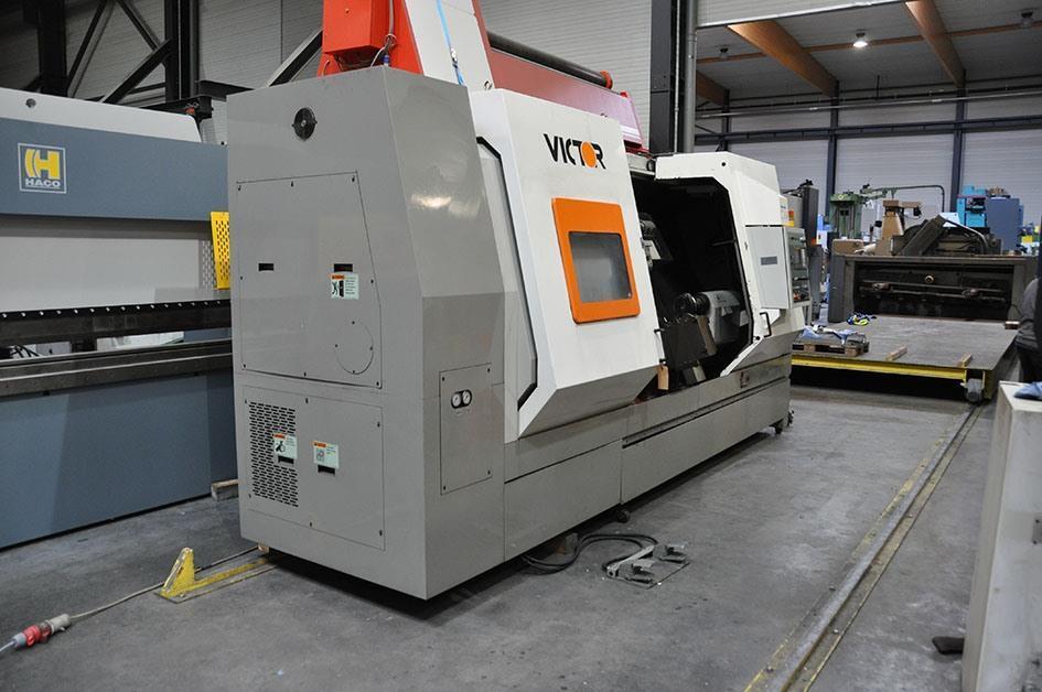 Used CNC lathes, Victor - Vturn-46 Ø 730 x 1750 mm CNC N° 9045