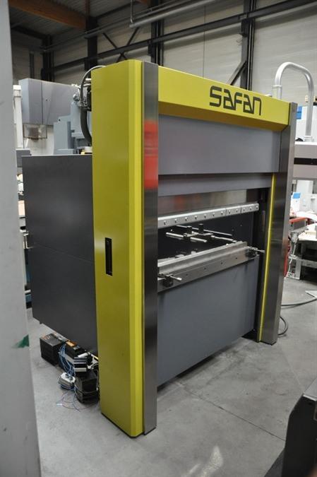Safan E-brake - 25 ton x 1250 mm CNC | Hydraulic press brakes, N° 9164