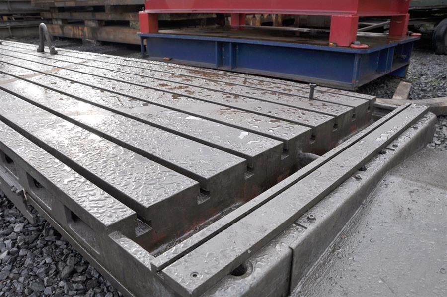 Table Two Slots T-slot Table - 8000 x 1350 mm | Tables & Floorplates, N° 9171