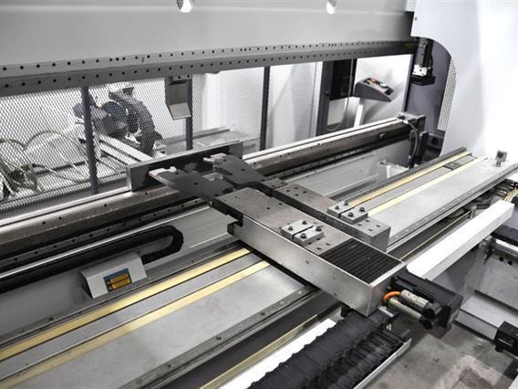 LVD PPEB-EFL Turbo 170 ton x 3100 mm CNC