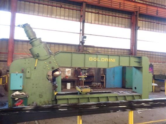 Boldrini Ribo flanging machine