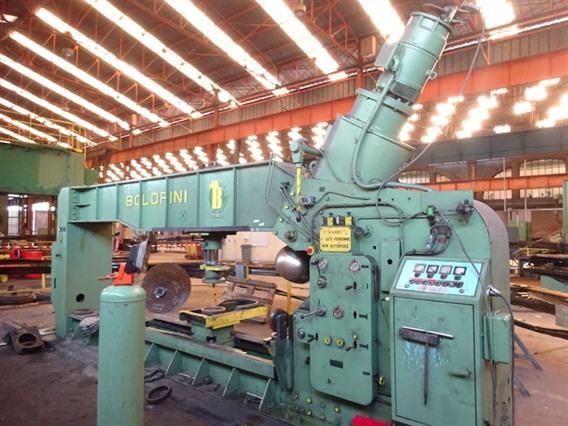 Boldrini Ribo flanging machine