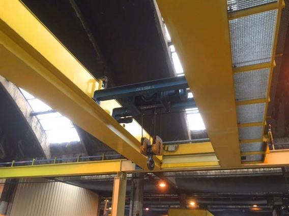 Demag 16 + 16 ton x 22 000 mm