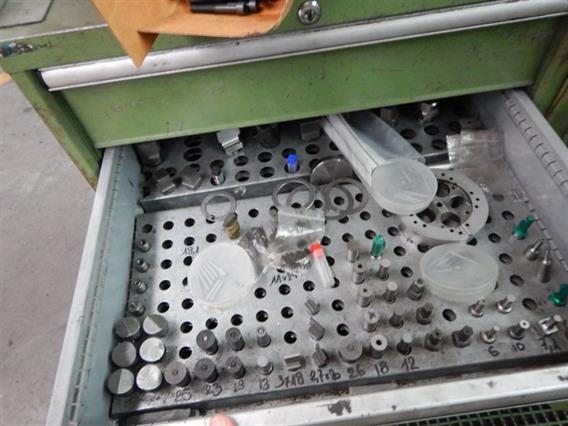 Behrens CB 25 ton