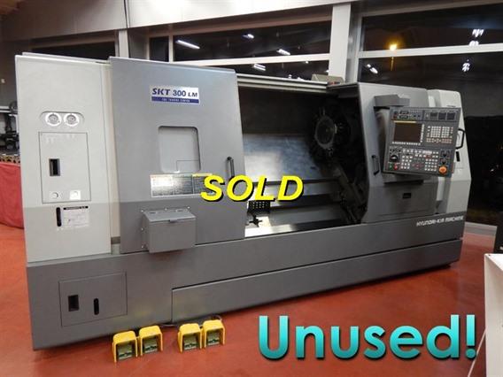 Hyundai SKT250LM Ø 480 x 1280 mm CNC