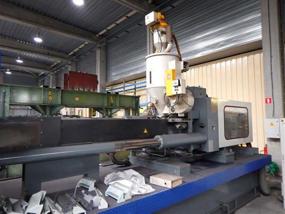 Battenfeld 500 ton CNC