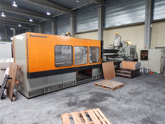 Battenfeld 500 ton CNC