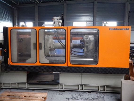 Battenfeld 500 ton CNC