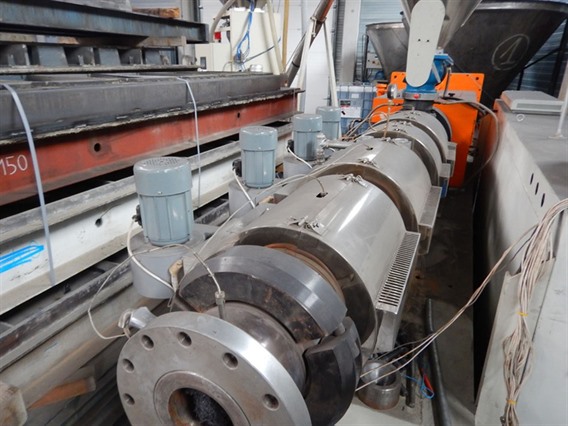 Polytech Twin screw extruder
