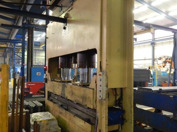 Demets 500 ton x 3500 mm