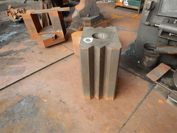 Banning 2 ton forging hammer