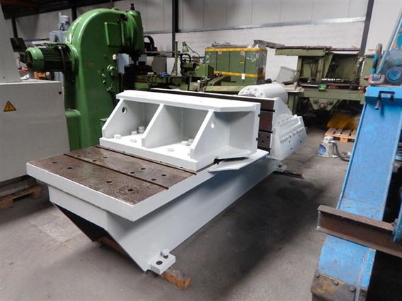 Pacific Bulldozer horizontal press 150 ton