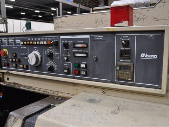 Miyano BND 34S Ø 300 x 350 mm