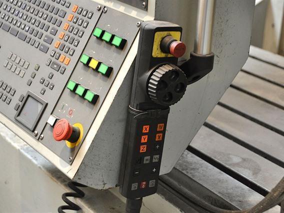 Kiheung U1000 X: 4500 - Y: 1250 - Z: 1600mm CNC