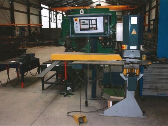 Geka Puma 110 ton CNC