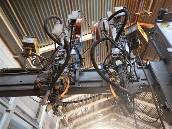 Esab welding crane for composite beams