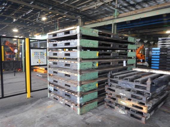 Steel pallets 3200 x 1600 x 200 mm