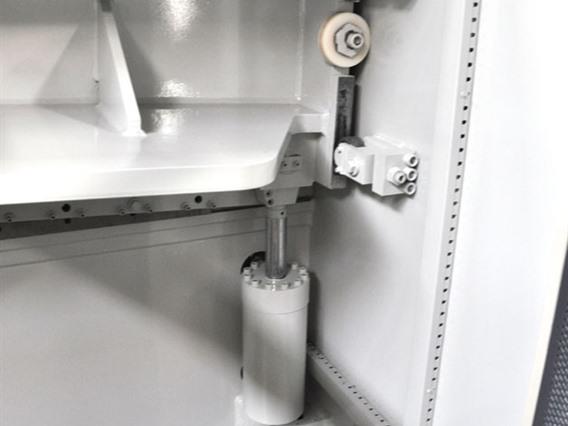 LVD HST-C 3100 x 6 mm CNC