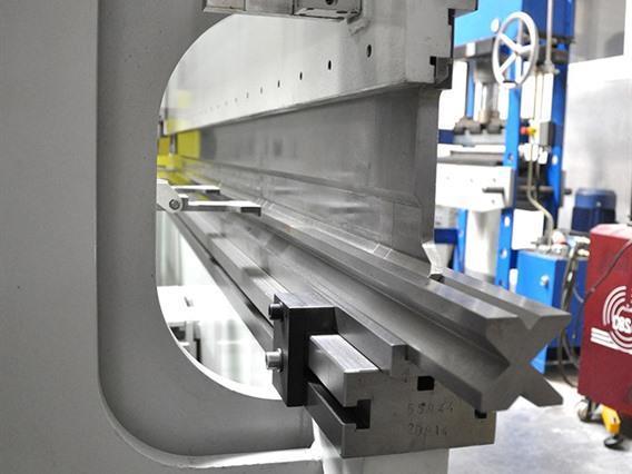 LVD PPI 80 ton x 3100 mm CNC
