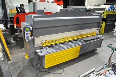 Haco shear sold to Dutch customer